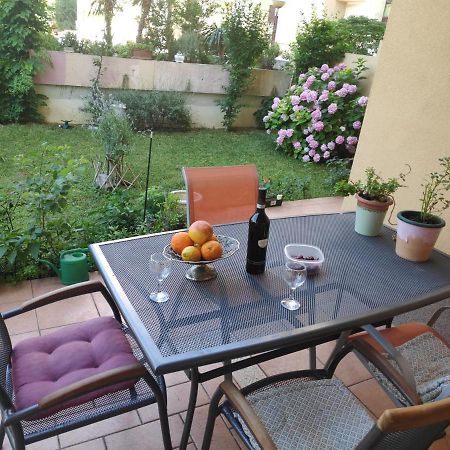 Spacious Apartment With Big Garden Near Beach Split Eksteriør billede