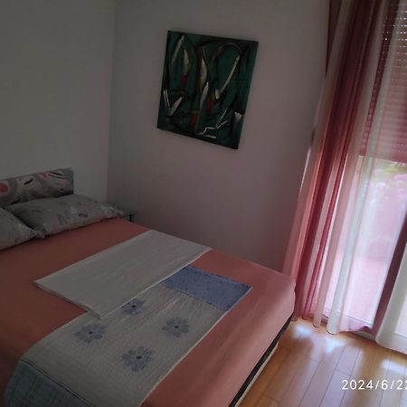 Spacious Apartment With Big Garden Near Beach Split Eksteriør billede