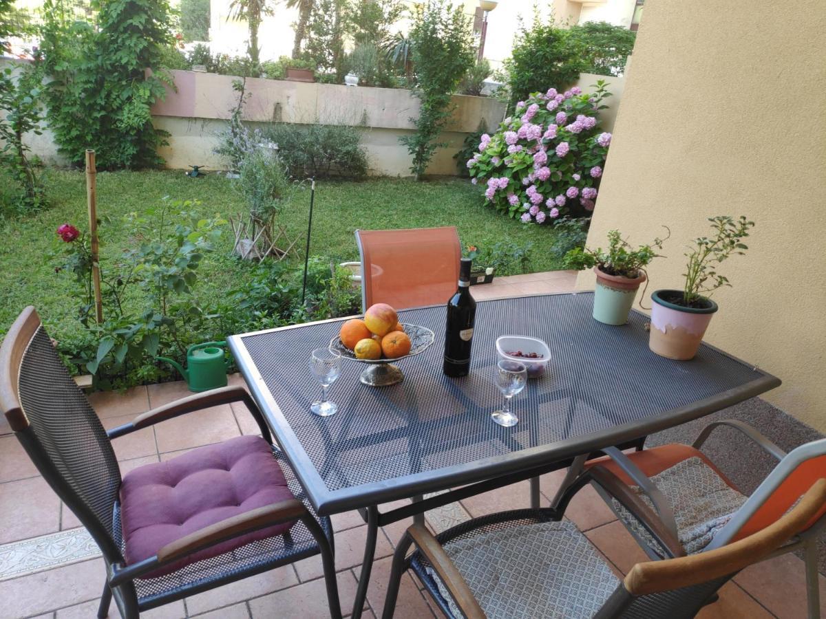 Spacious Apartment With Big Garden Near Beach Split Eksteriør billede