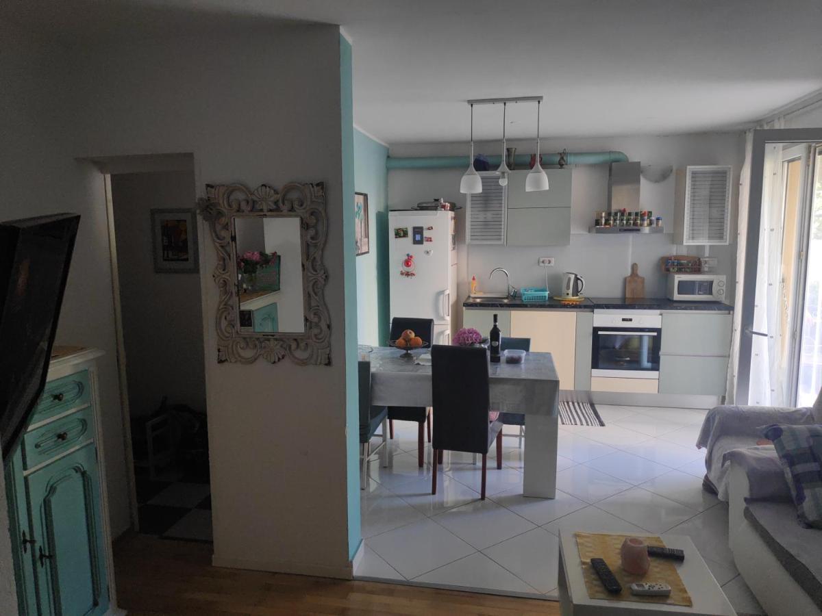 Spacious Apartment With Big Garden Near Beach Split Eksteriør billede