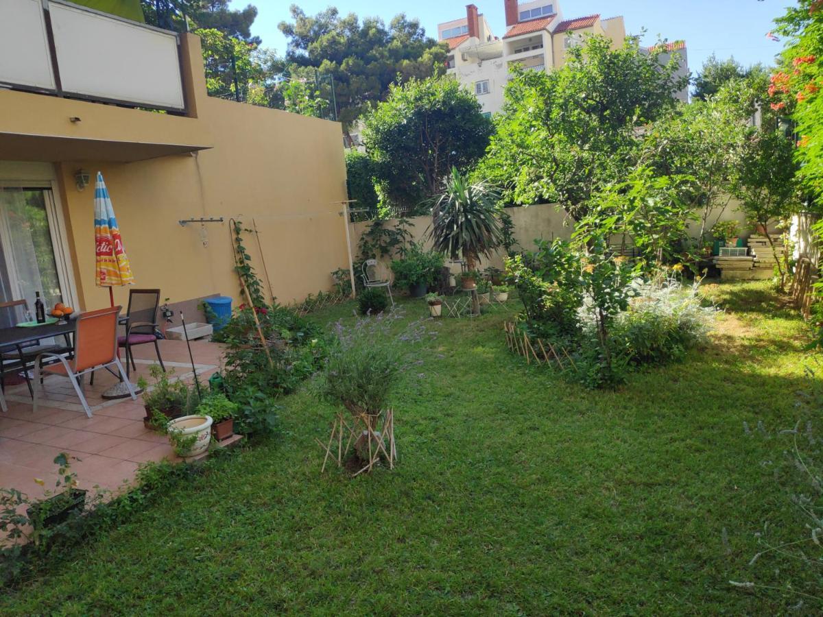 Spacious Apartment With Big Garden Near Beach Split Eksteriør billede